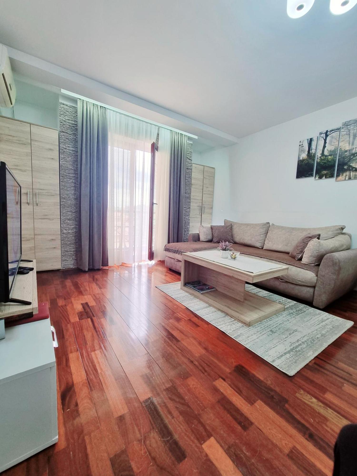 Apartman Temida Lux Vrnjačka Banja Exteriér fotografie